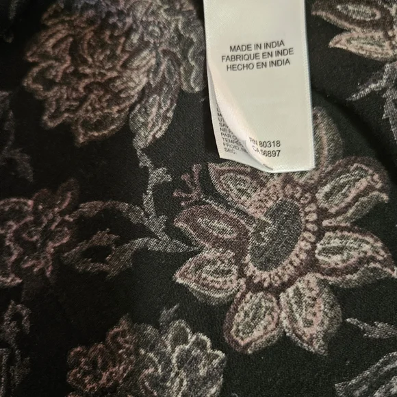 Lucky Brand Women's Blouse - Picture 7 of 11